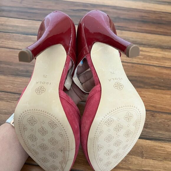 Isola Suede and Patent Leather Cranberry Heels 7.5 - Picture 3 of 3